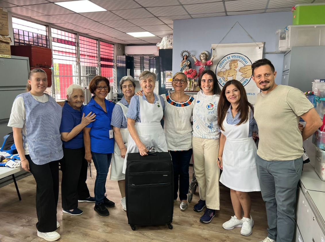 Donación calzado y calcetines